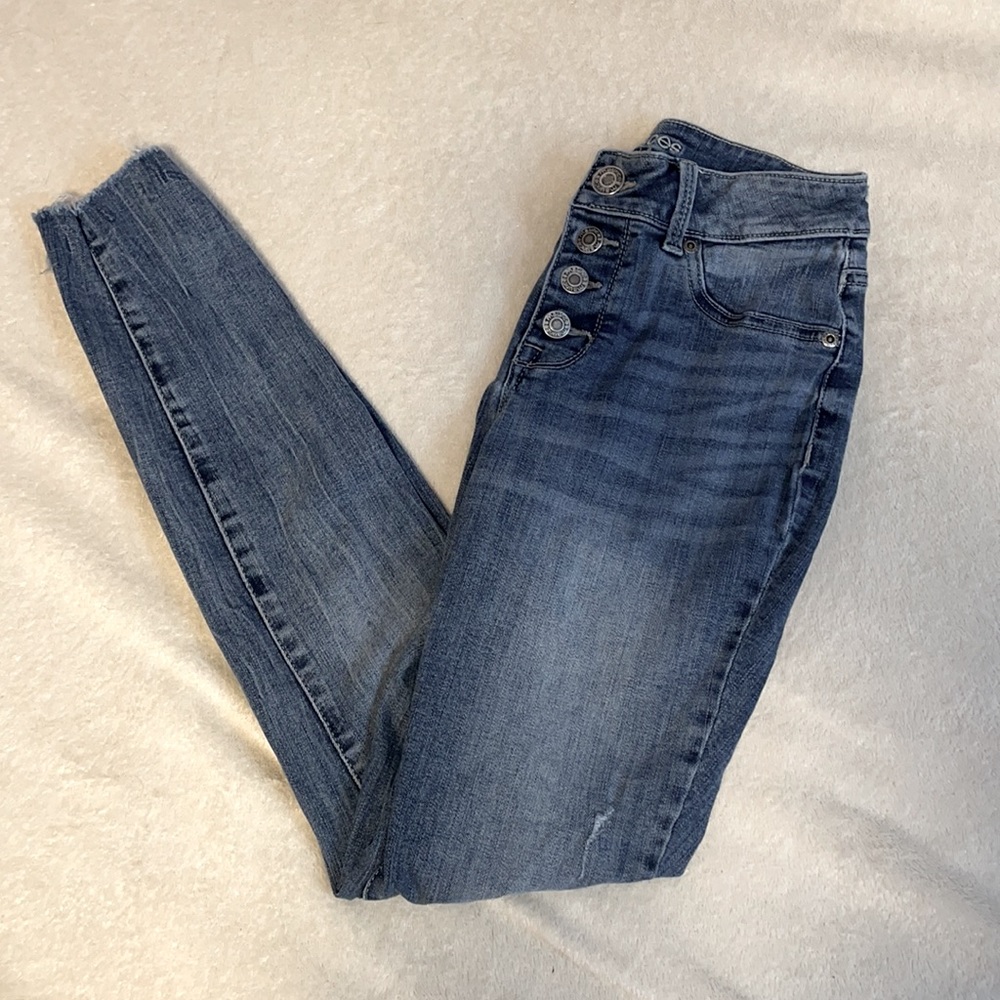 Maurices High Rise Jeans - Picture 3 of 3